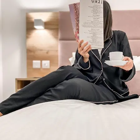 Hypnos Boutique (adults Only) 尼科西亚