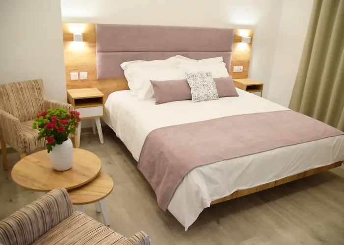 Hypnos Boutique (adults Only) 3*