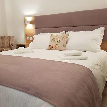 Готель Hypnos Boutique (adults Only) 3*