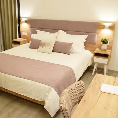 Готель Hypnos Boutique (adults Only) Нікосія